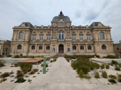 Et aussi 17 * 4624 x 3472 * (4.71MB)